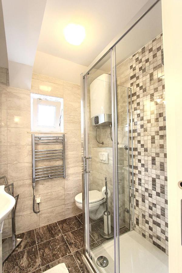 Gloria 2 Apartment